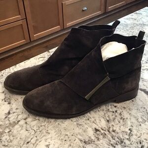 Johnston & Murphy Women's Brown Suede Ankle Boots Size 8.5